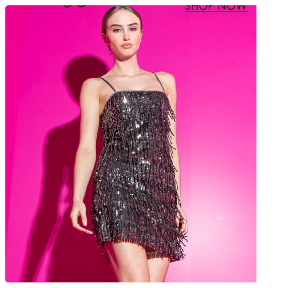 ALICE + OLIVIA Chicago Sequined Fringe Mini Dress - Picture 9 of 17